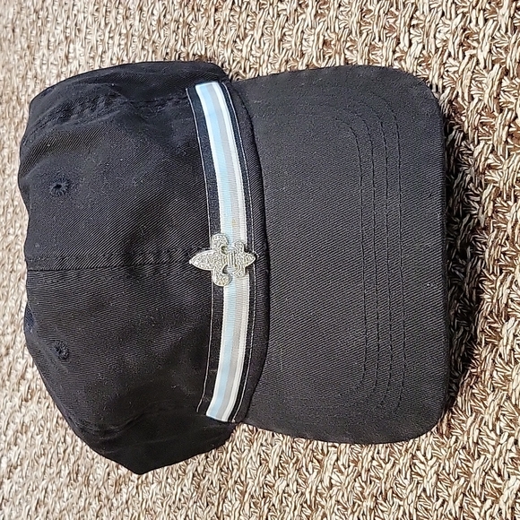 Rhinestone Fluer de Lis Womens Black Baseball Hat Decky Adjustable Strap Closure - Picture 2 of 6